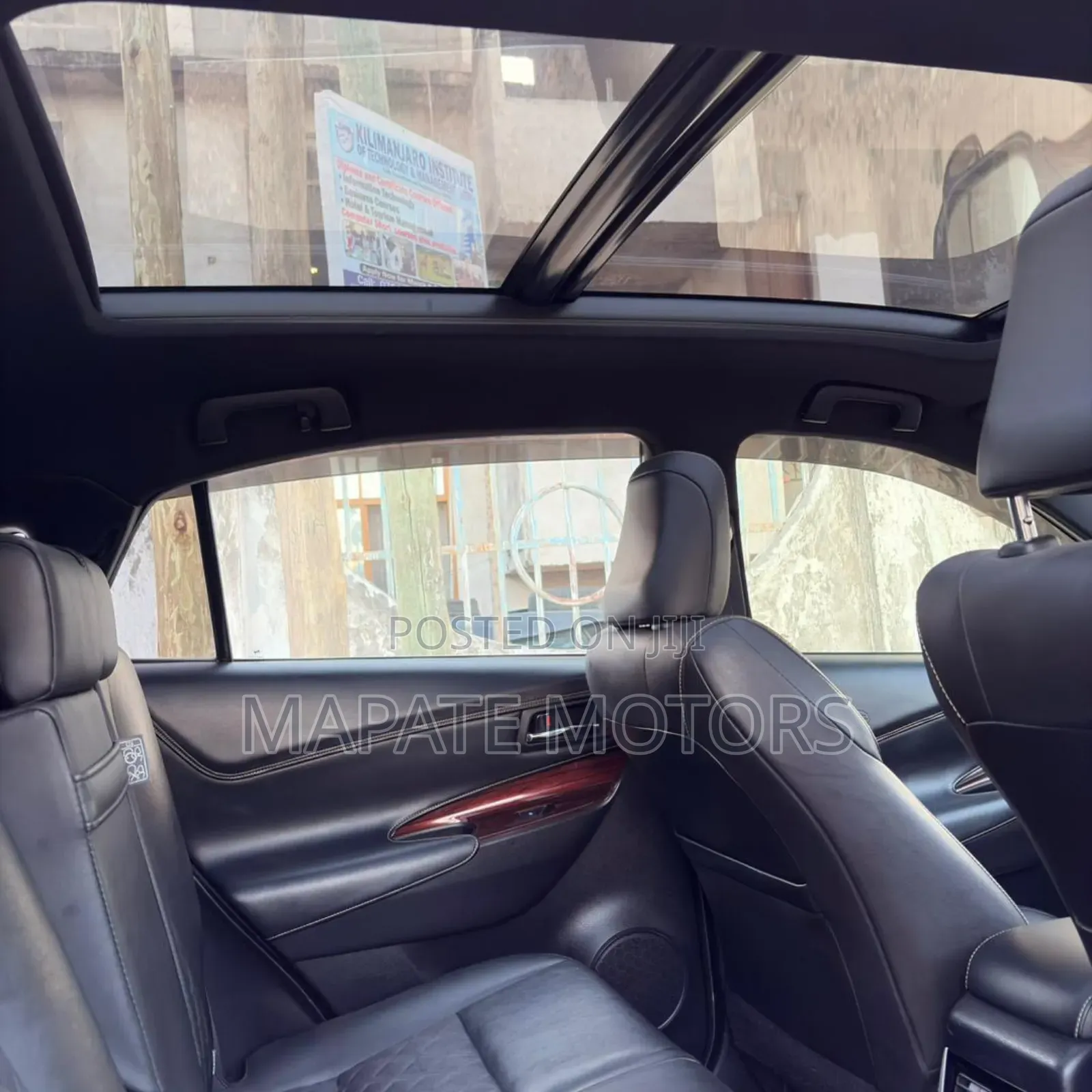 Toyota Harrier 2.0 2015 White