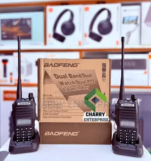 Baofeng Two-Way Radio Call or Walkie-Talkie Coverage: 10km
Dual Band