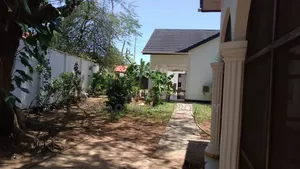 3bdrm House in Masaki for rent