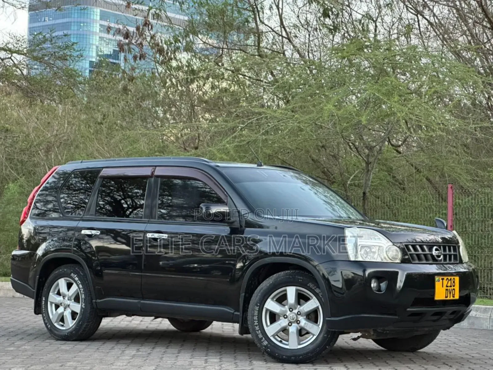 Nissan X-Trail 2010 Black