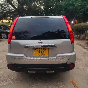 Nissan X-Trail 2014 Gray