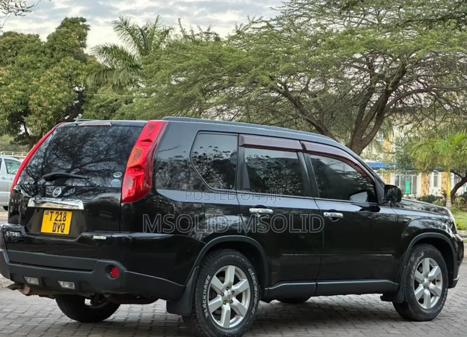 Nissan X-Trail 2010 Black