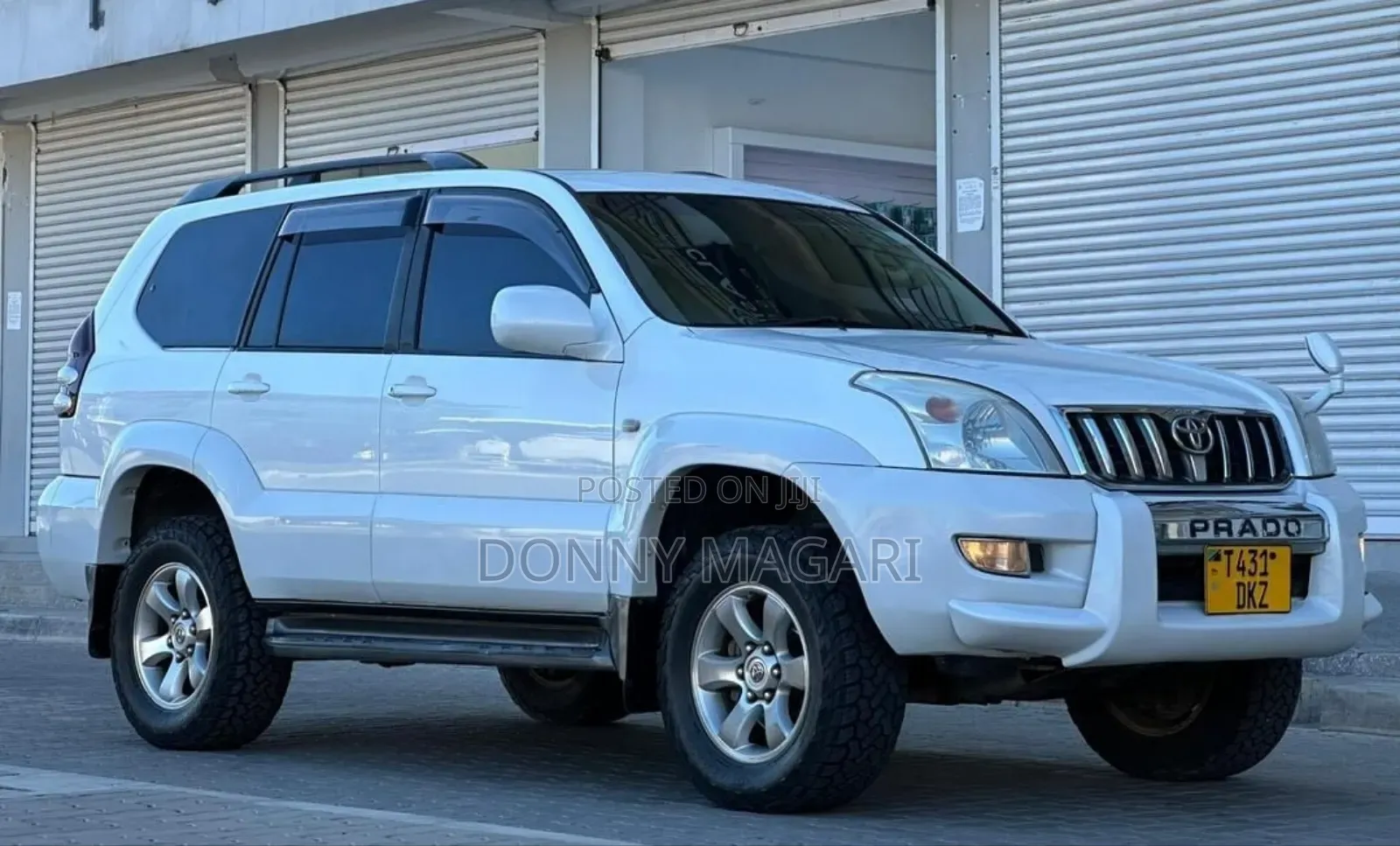Toyota Land Cruiser Prado 2005 White