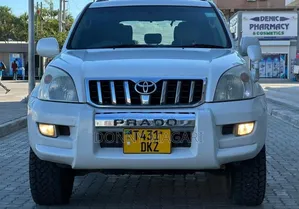 Toyota Land Cruiser Prado 2005 White