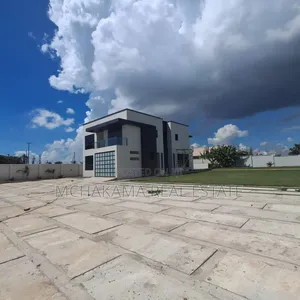5bdrm House in Mchakama  Real, Mbweni for sale
