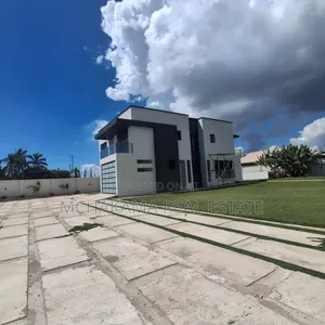 5bdrm House in Mchakama  Real, Mbweni for sale