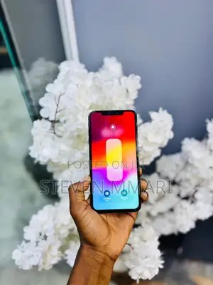 New Apple iPhone 11 Pro Max 256 GB Gold