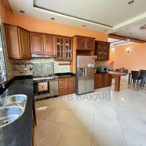 6bdrm House in Mbweni for rent