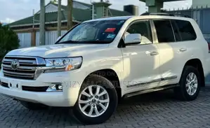 Toyota Land Cruiser 2020 White