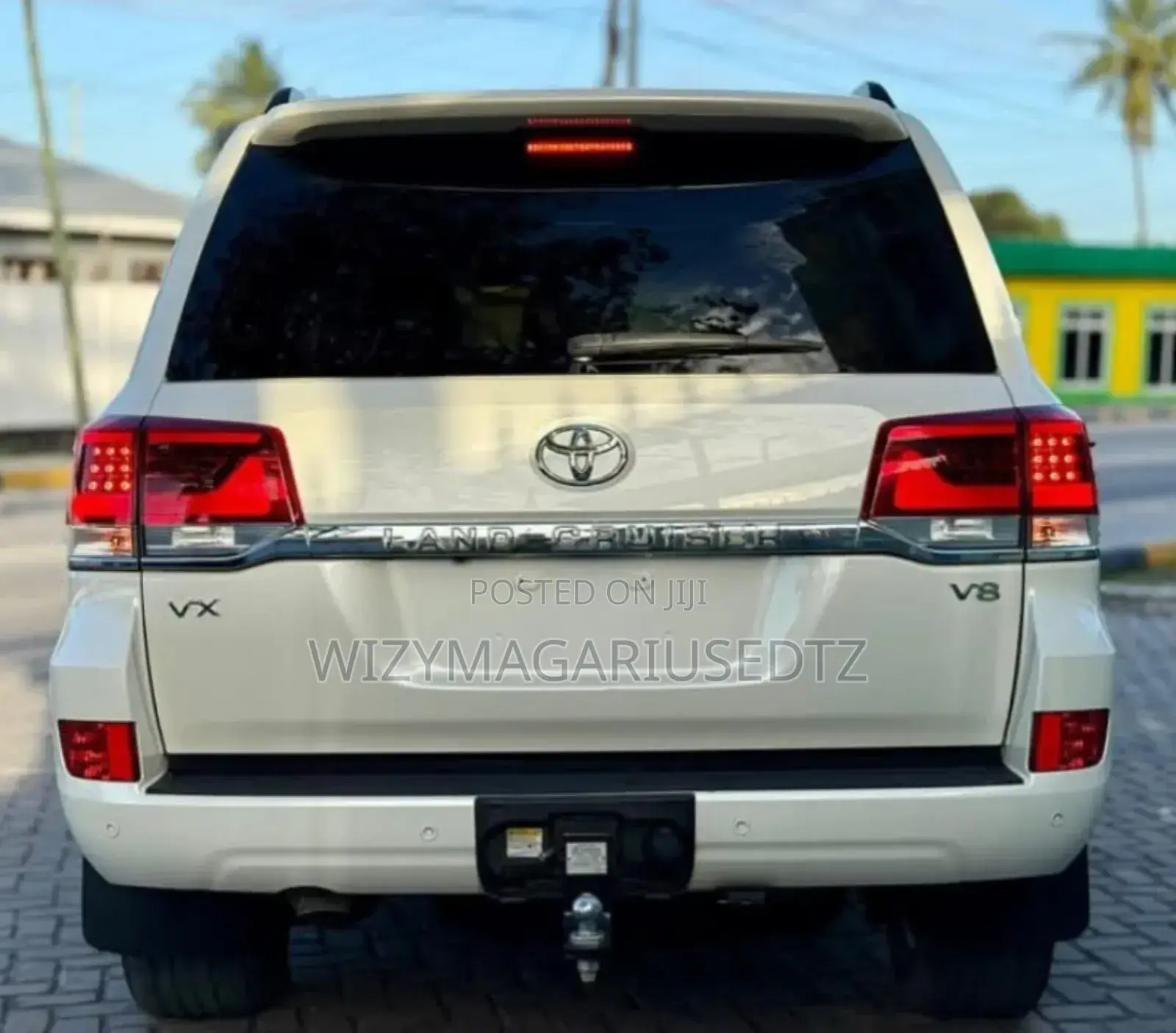 Toyota Land Cruiser 2020 White