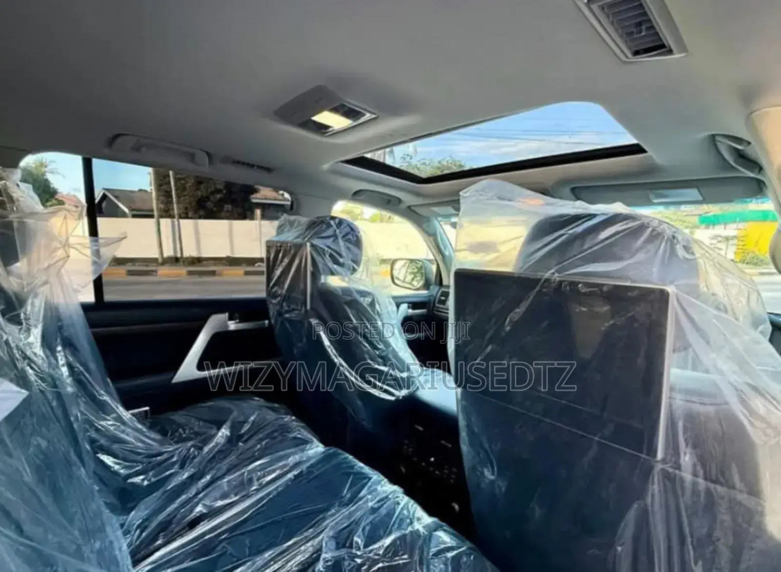 Toyota Land Cruiser 2020 White