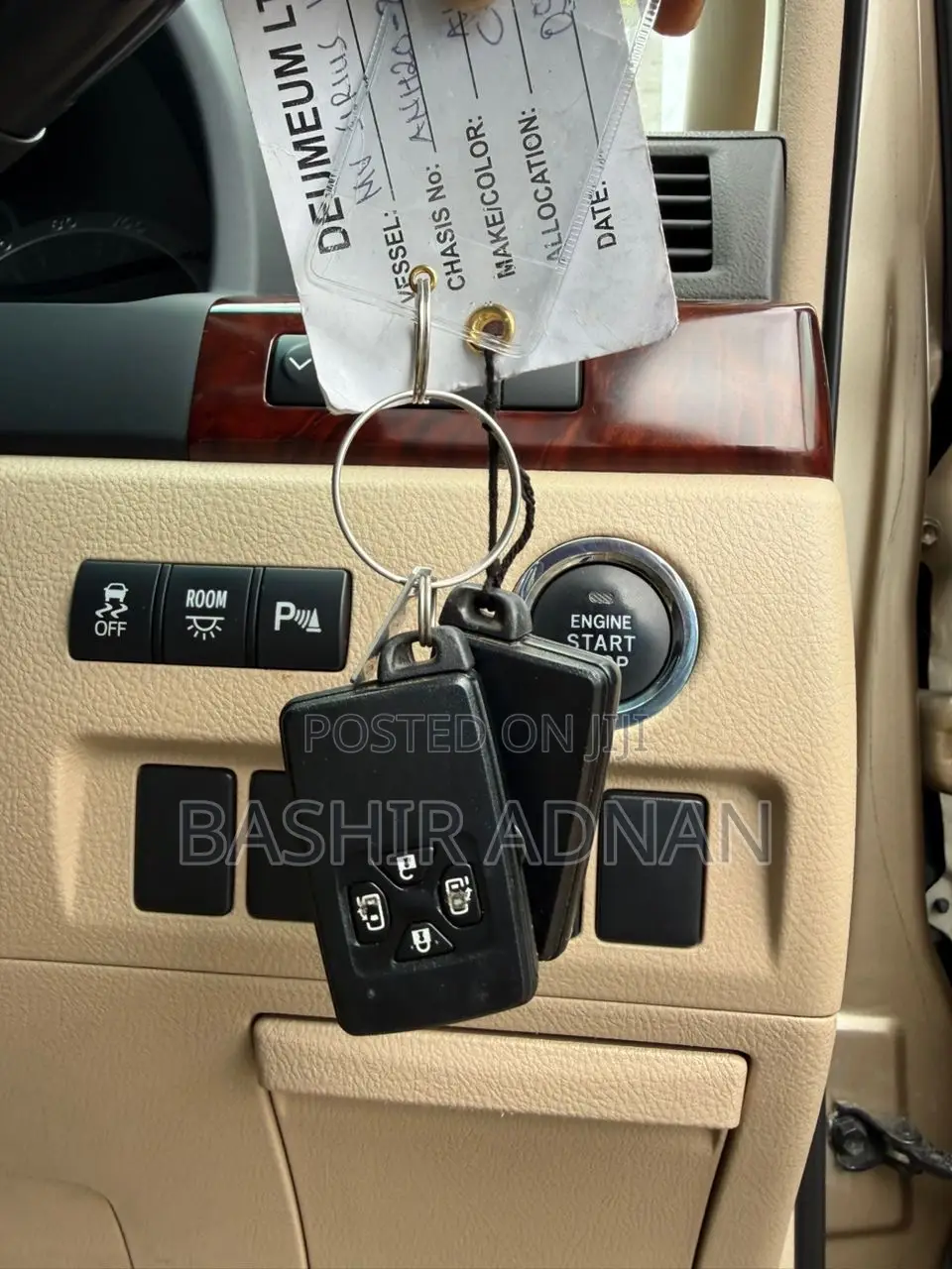 Toyota Alphard 2.4 Petrol FWD 2011 Gold