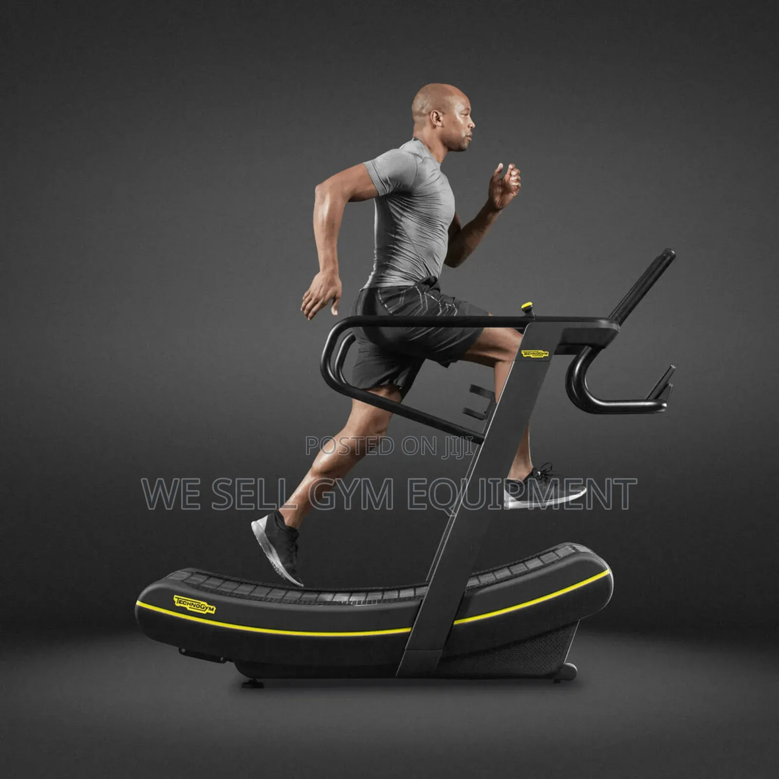 Curved Treadmill Does Not Use Electricity