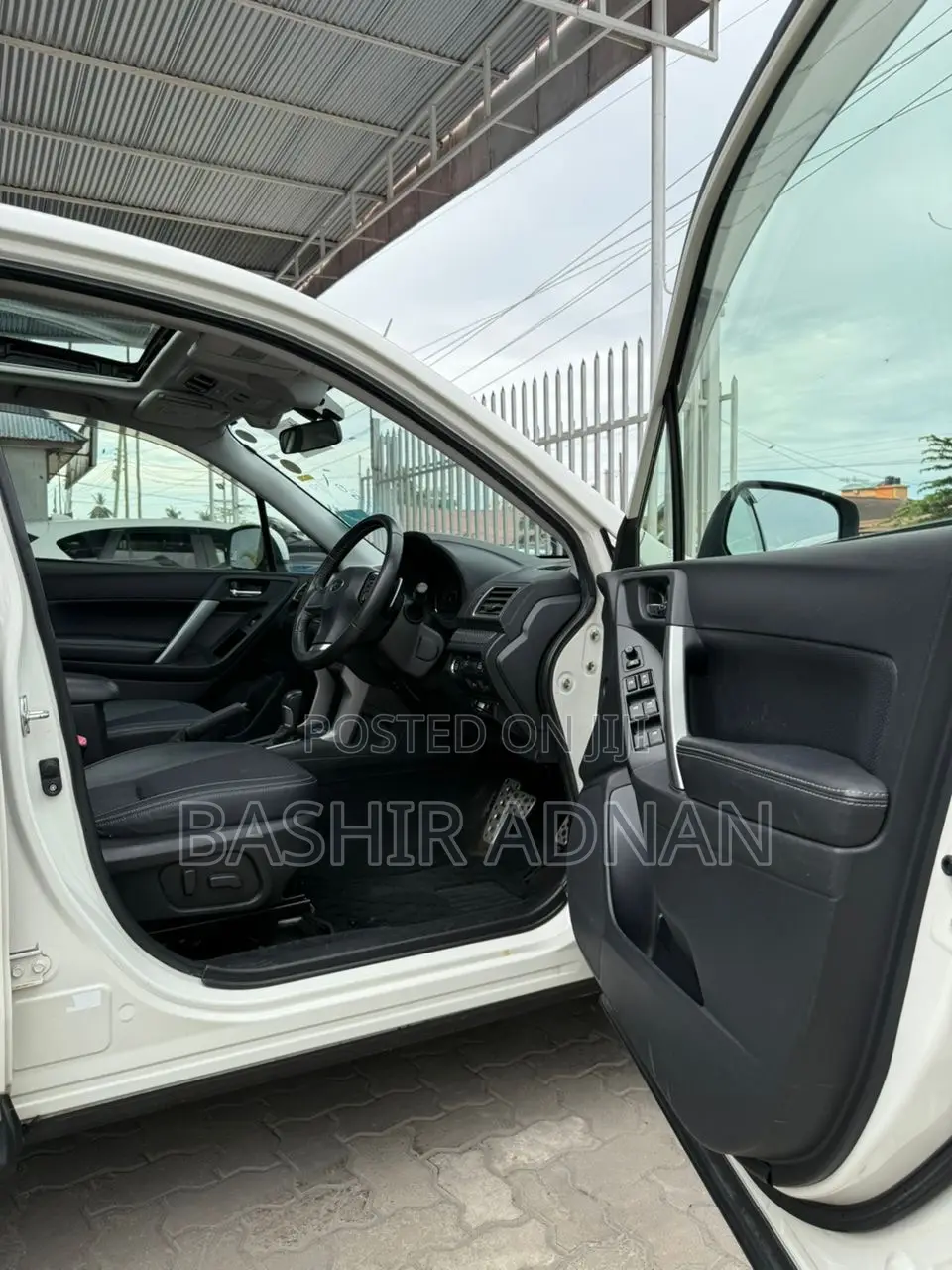 Subaru Forester 2.0XT Premium 4dr SUV AWD (2.0L 4cyl Turbo CVT) 2015 White