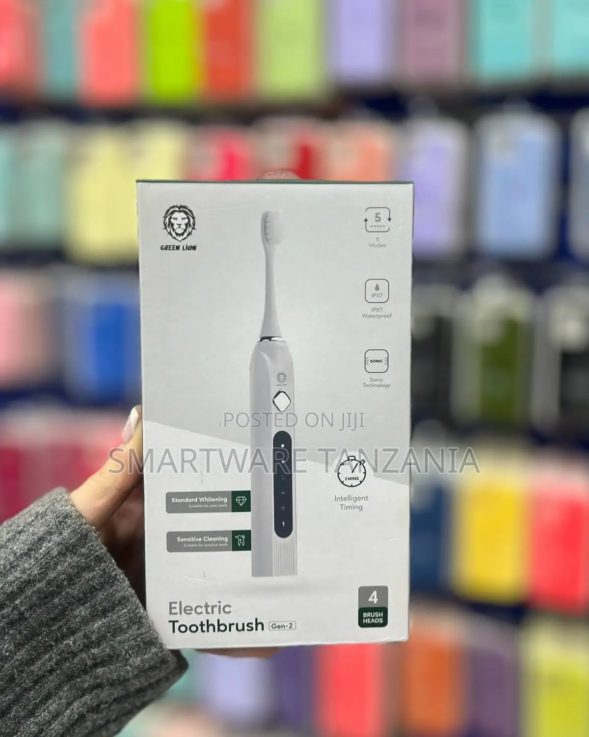 Rechargeable Green Lion Electric Toothbrush W/ 4 Heads