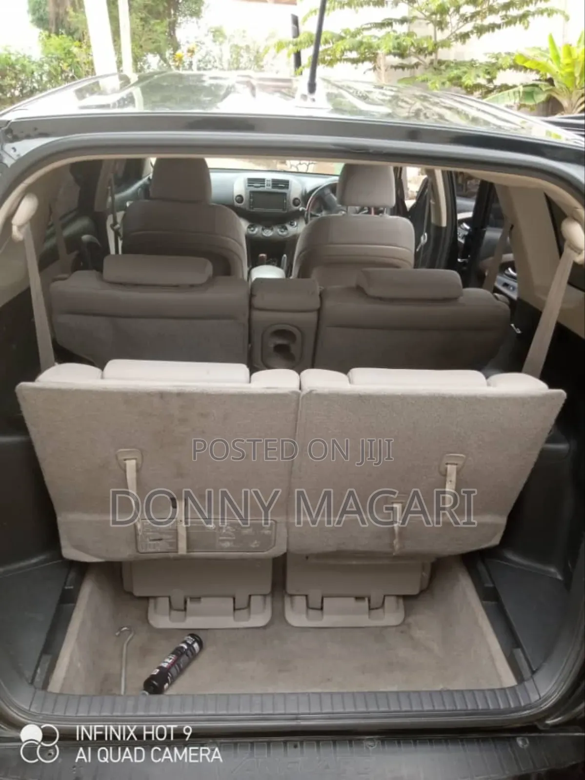 Toyota Vanguard 2010 Black