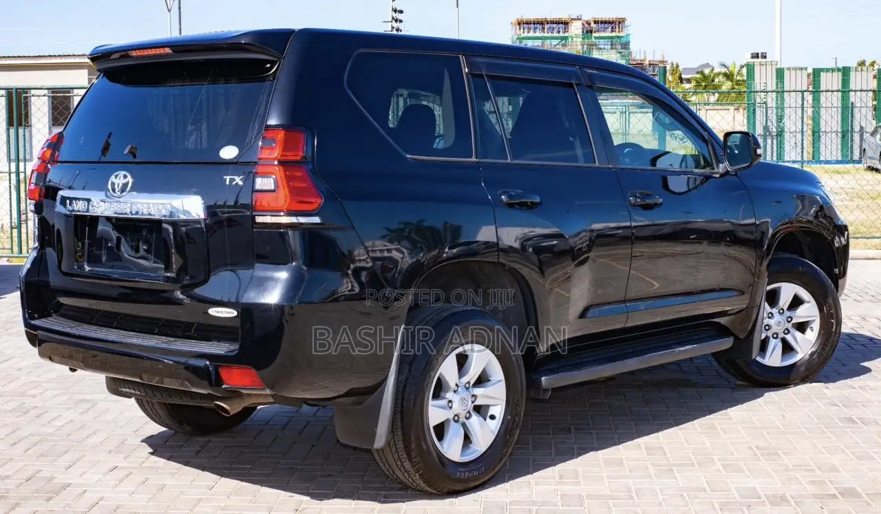 Toyota Land Cruiser Prado 2.7 2019 Black
