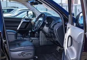 Toyota Land Cruiser Prado 2.7 2019 Black