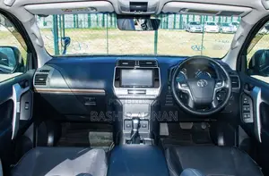 Toyota Land Cruiser Prado 2.7 2019 Black