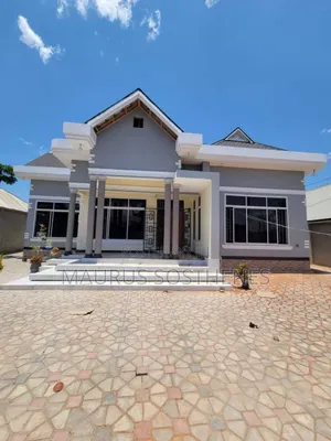3bdrm House in Kinyerezi for sale