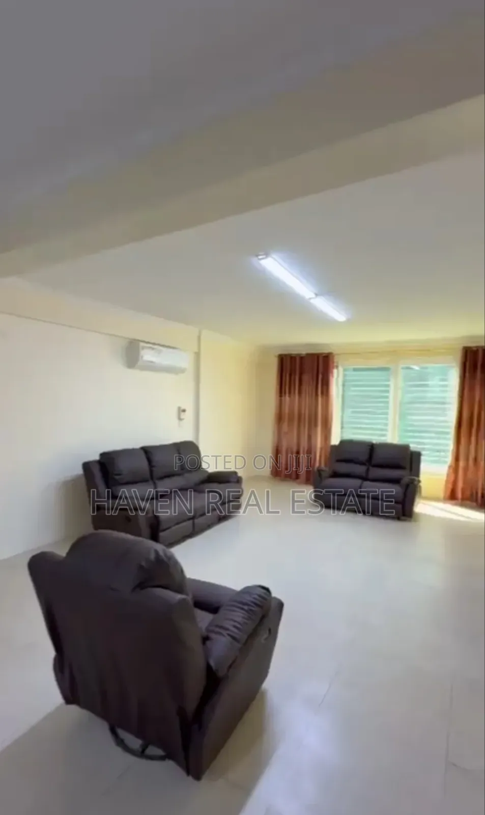 Furnished 3bdrm Apartment in Kivukoni for rent