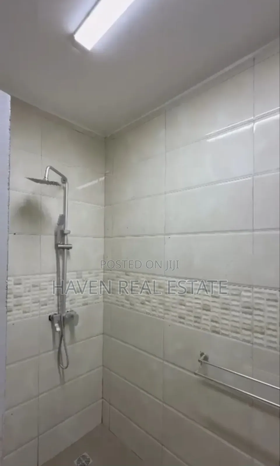 Furnished 3bdrm Apartment in Kivukoni for rent