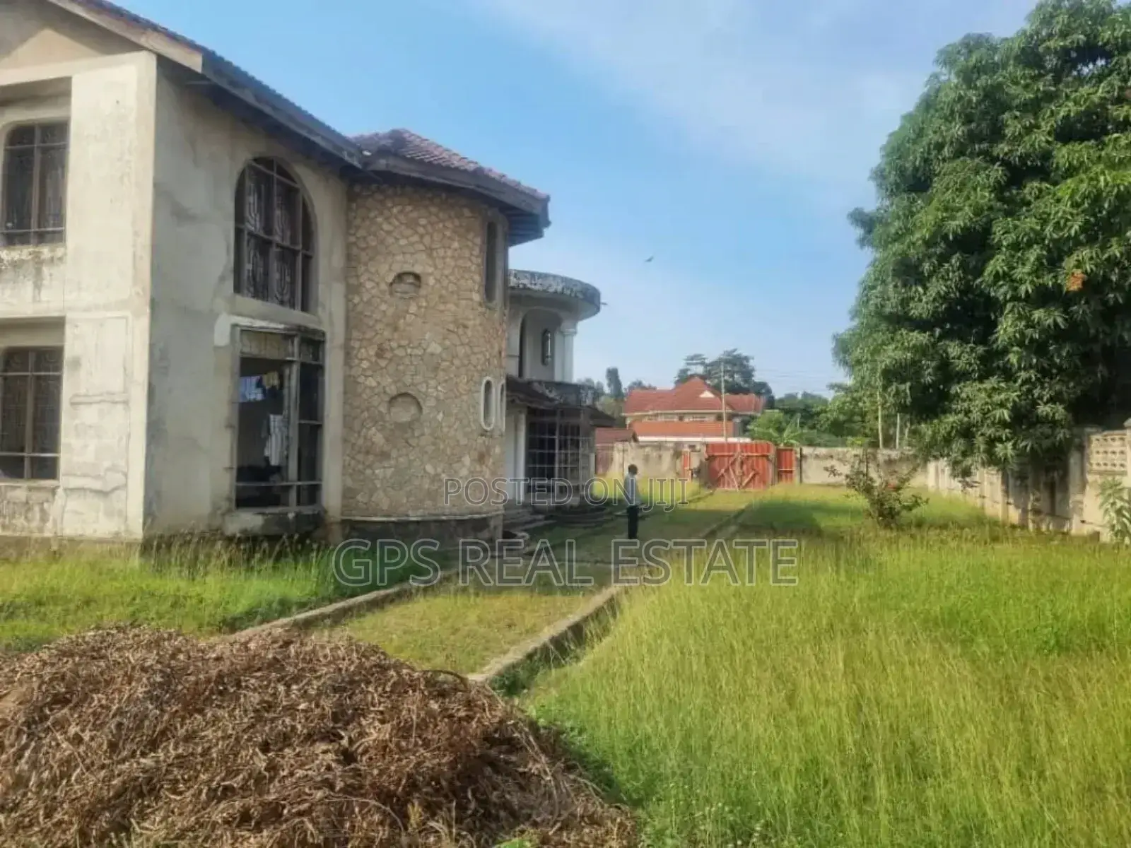 6bdrm House in Mbezi Beach Shoppers, Kinondoni for sale
