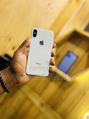 Apple iPhone X 64 GB White
