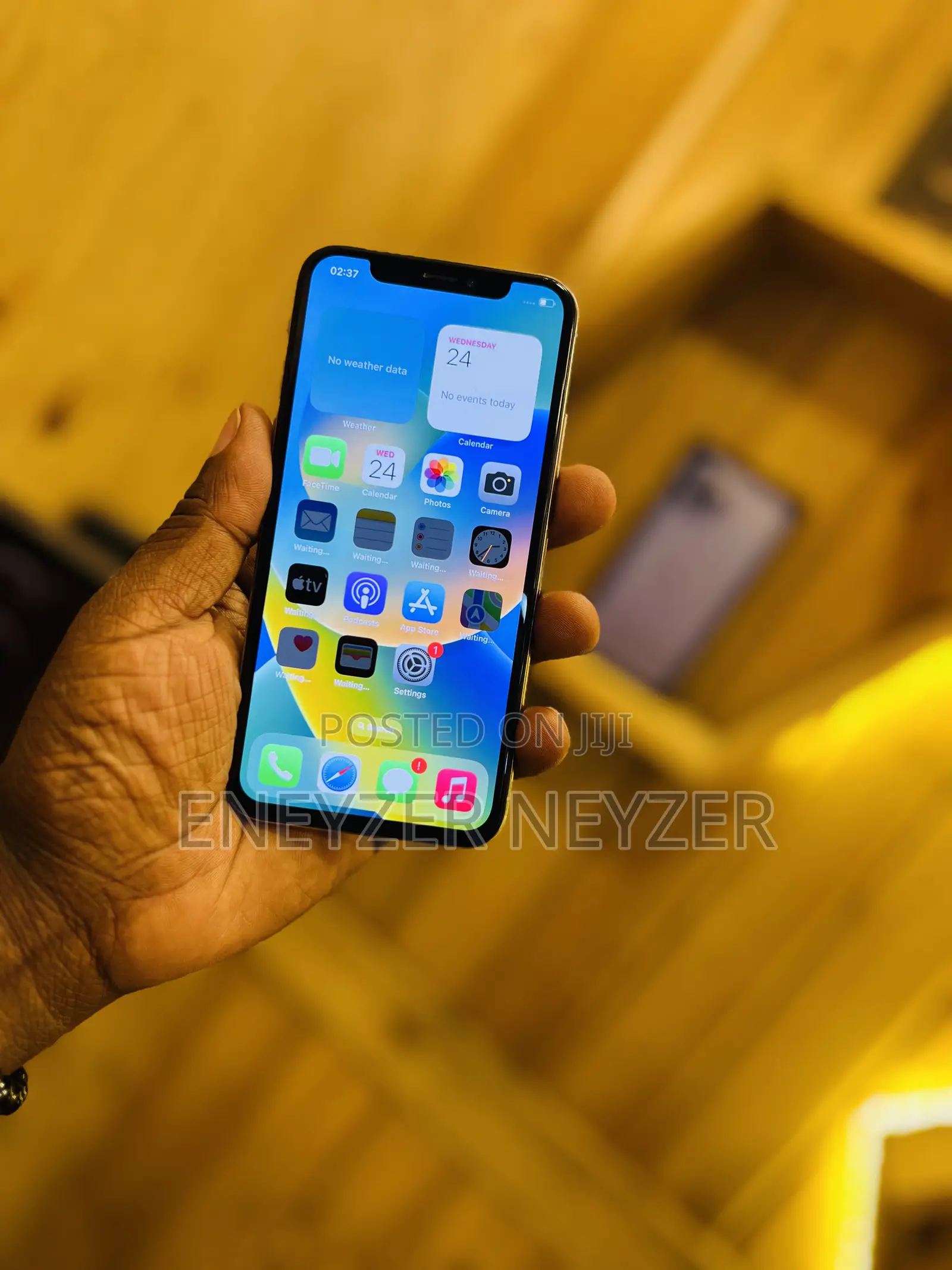 Apple iPhone X 64 GB White
