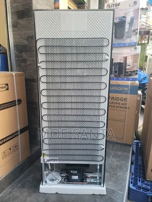 Pmax Refrigerator 205