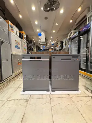 6 Homebase Free Standing Dish Washer