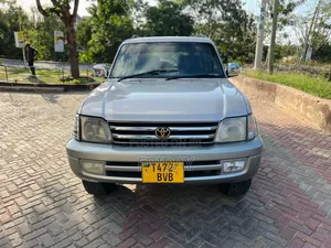Toyota Land Cruiser Prado 2005 Silver