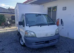 Toyota Townace Boxbody 1 Tonne(Tani) Unregistered Mpya.