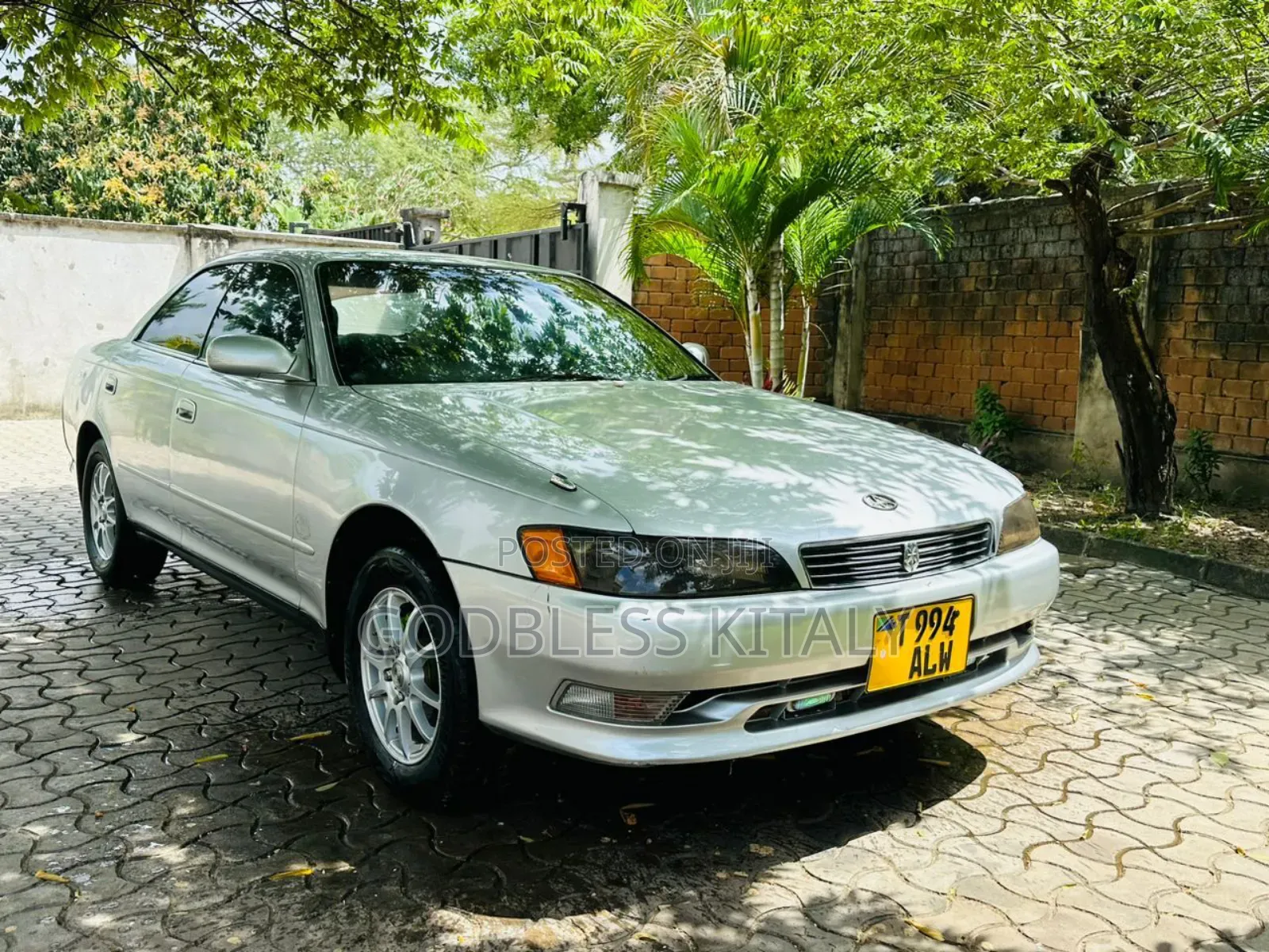 Toyota Mark II 2.0 AWD 2001 Silver