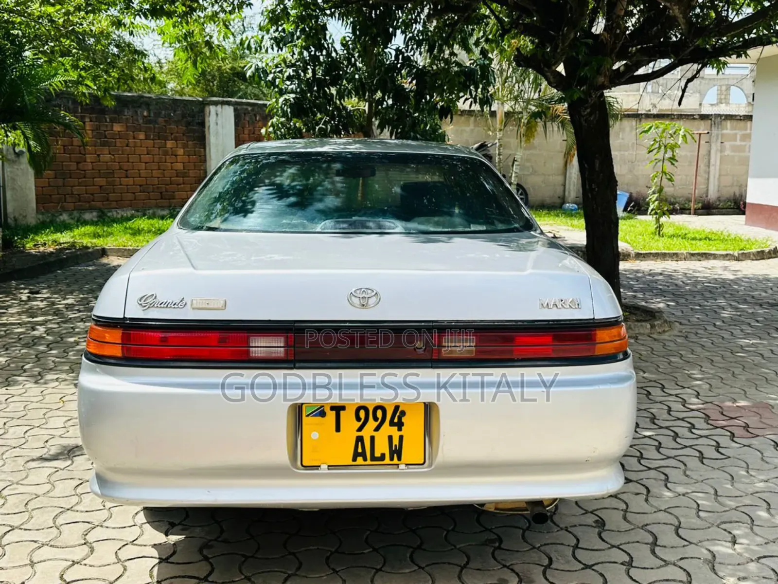 Toyota Mark II 2.0 AWD 2001 Silver