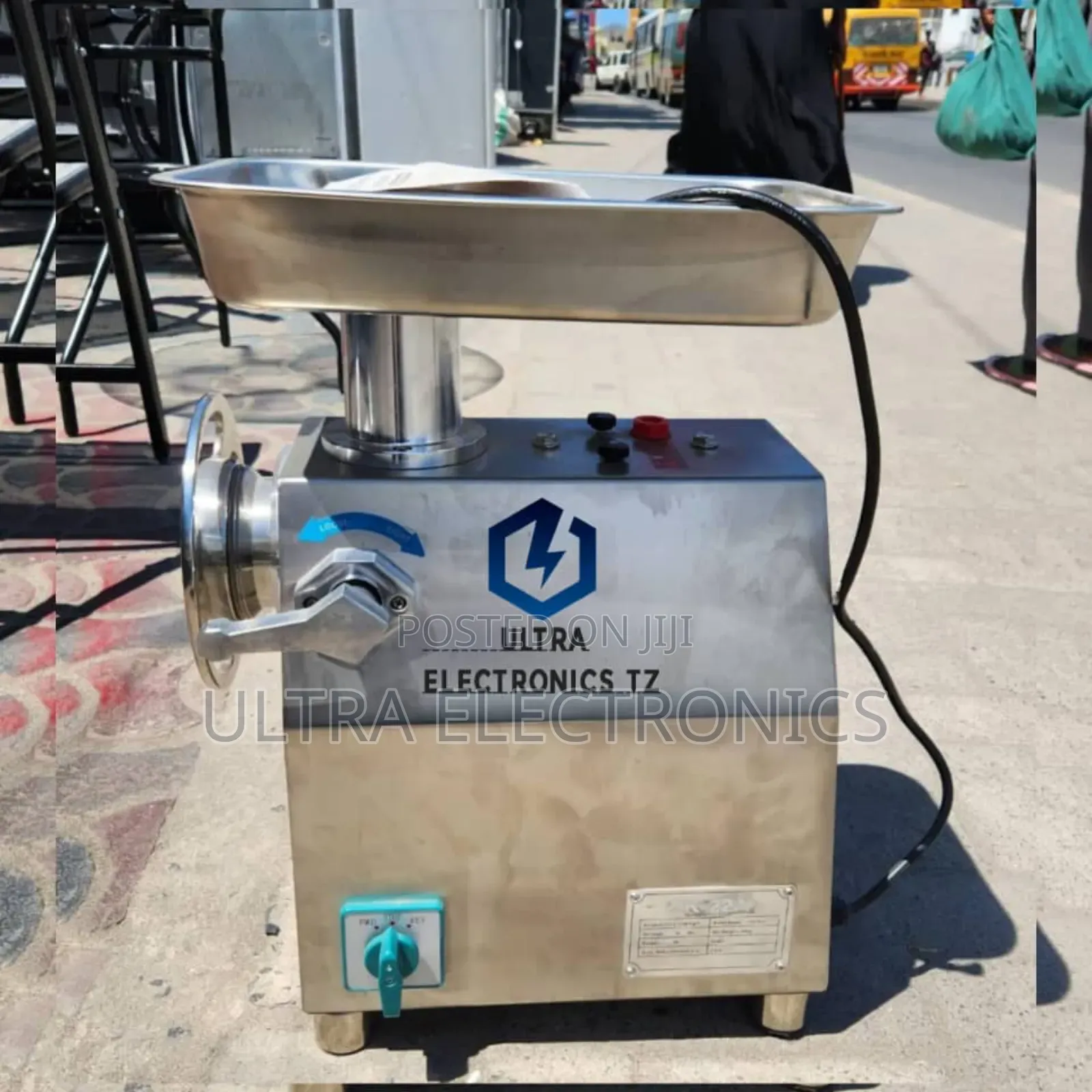 Heavy Duty Powerful Commercial Meat Grinder 170r/Min 250kg/H 1100w