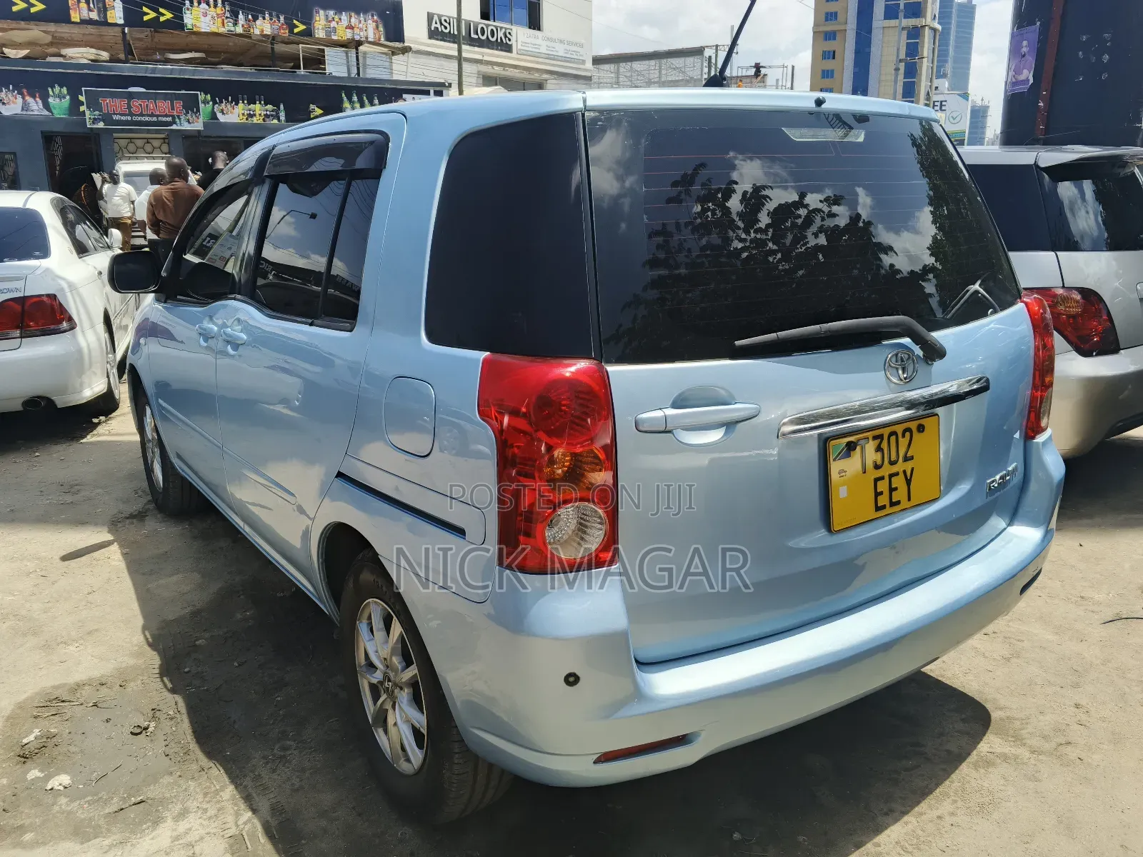 Toyota Raum 2004 Blue