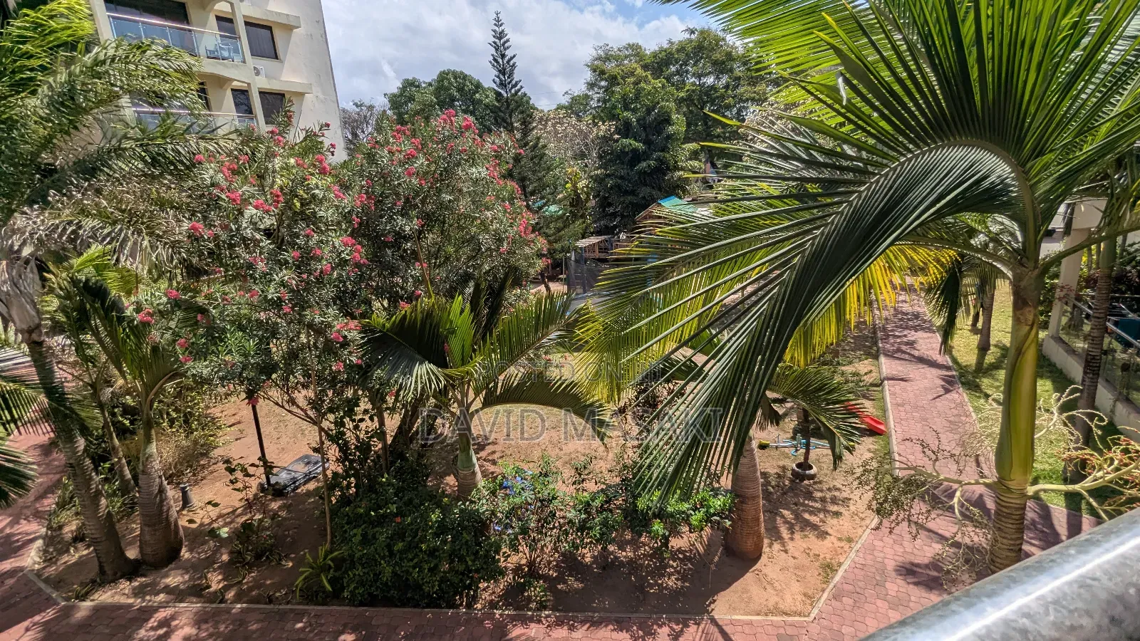 Furnished 3bdrm Apartment in Quality Homes, Oyster Bay for rent