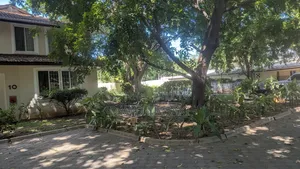 Furnished 3bdrm Townhouse / Terrace in The Court, Oyster Bay for rent