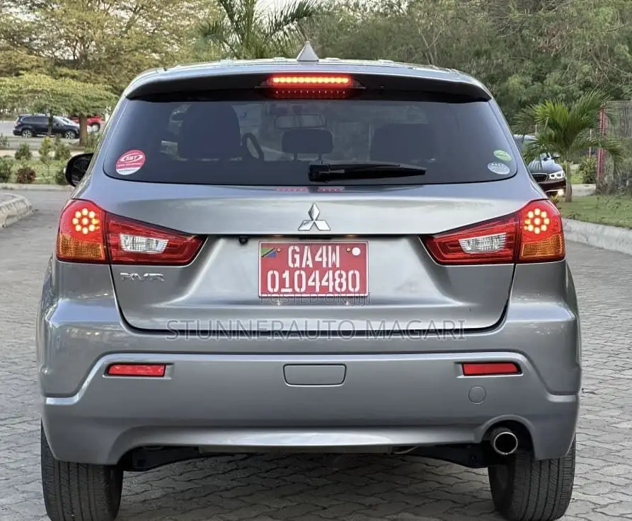 Mitsubishi RVR 2.0 2012 Gray