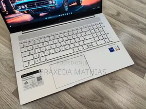 Laptop HP Envy 17t 16GB Intel Core I7 SSD 512GB