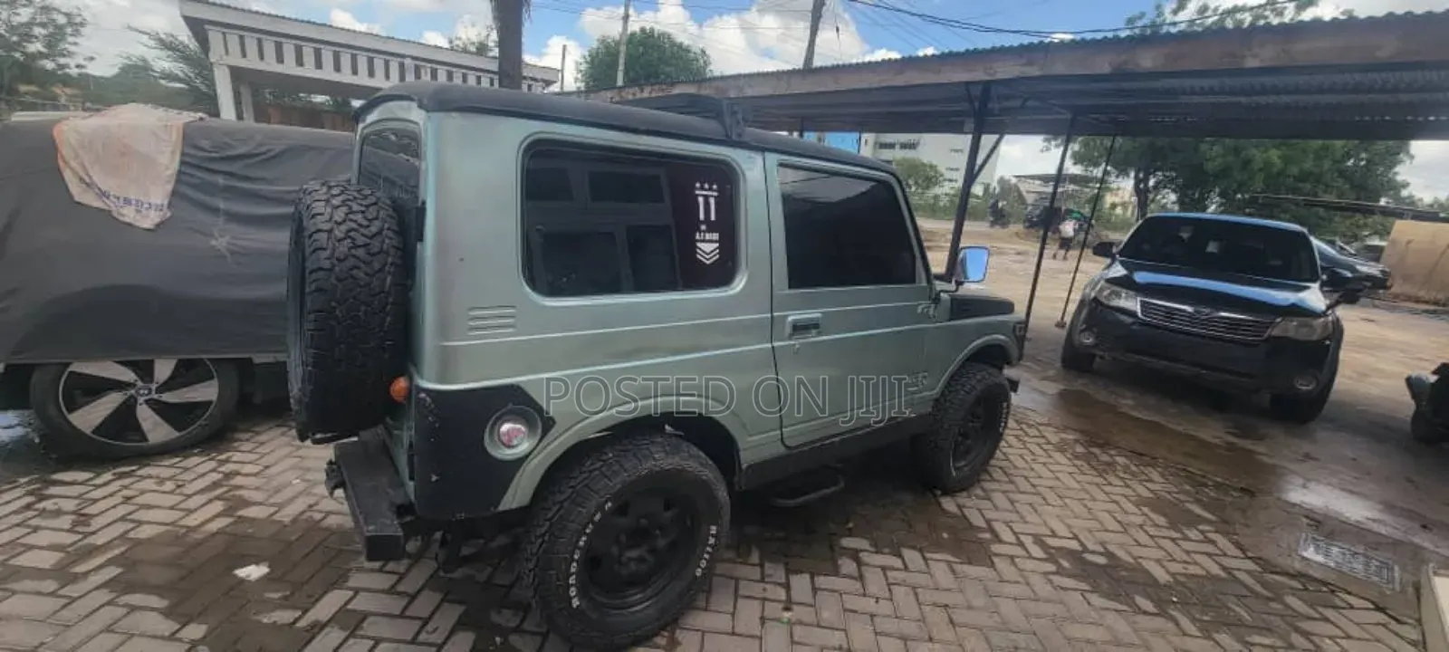 Suzuki Samurai 2007 Gray