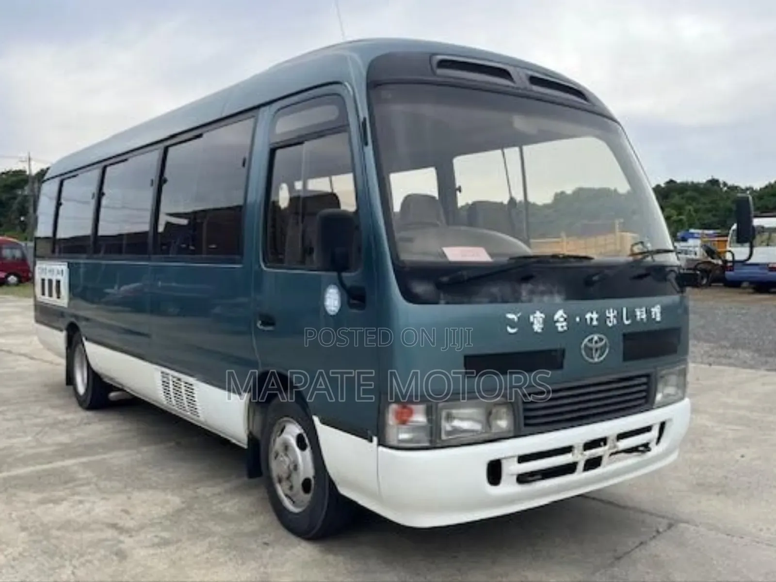 Toyota Coaster 2005