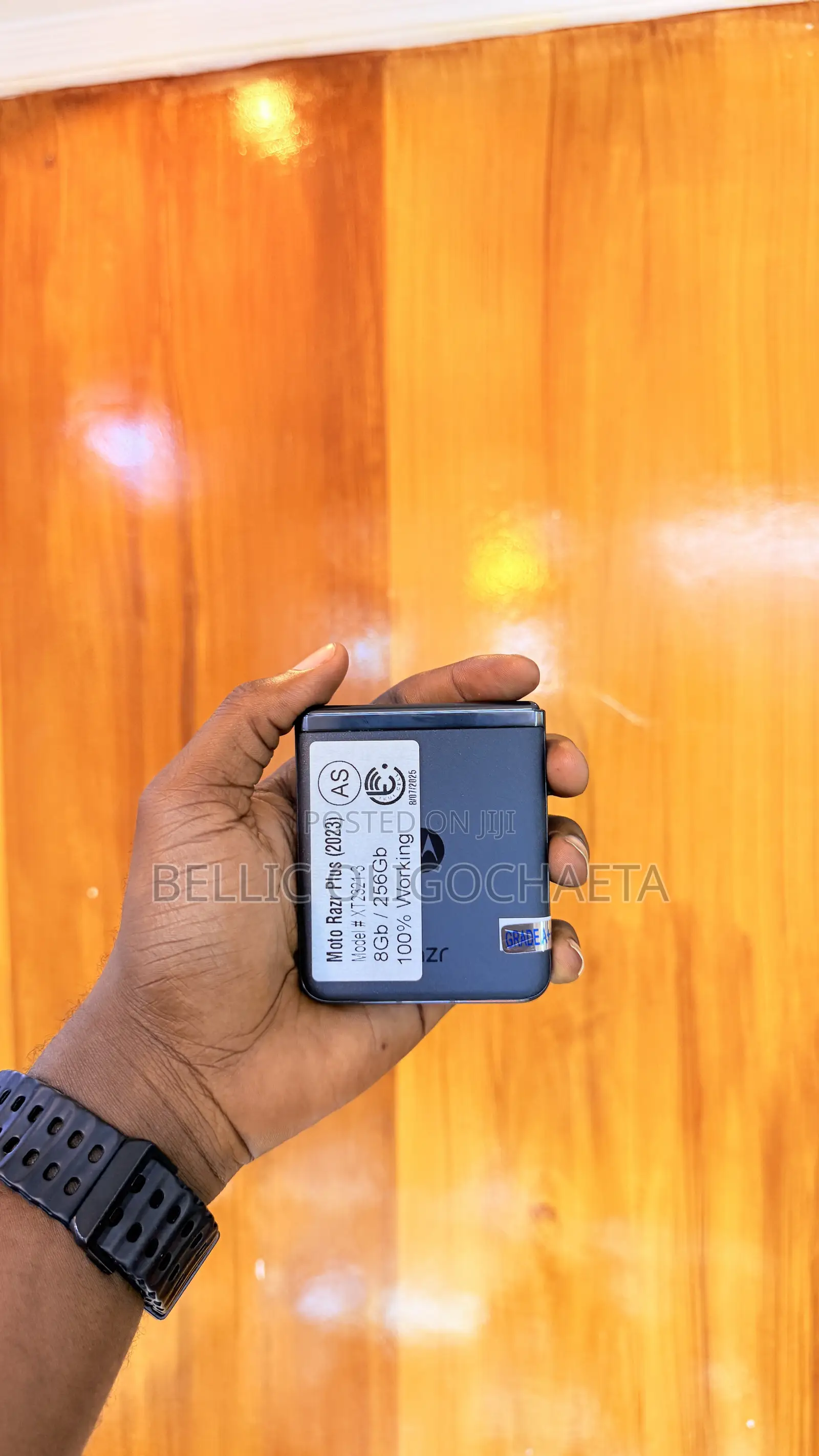 Motorola Razr (2023) 256 GB Black