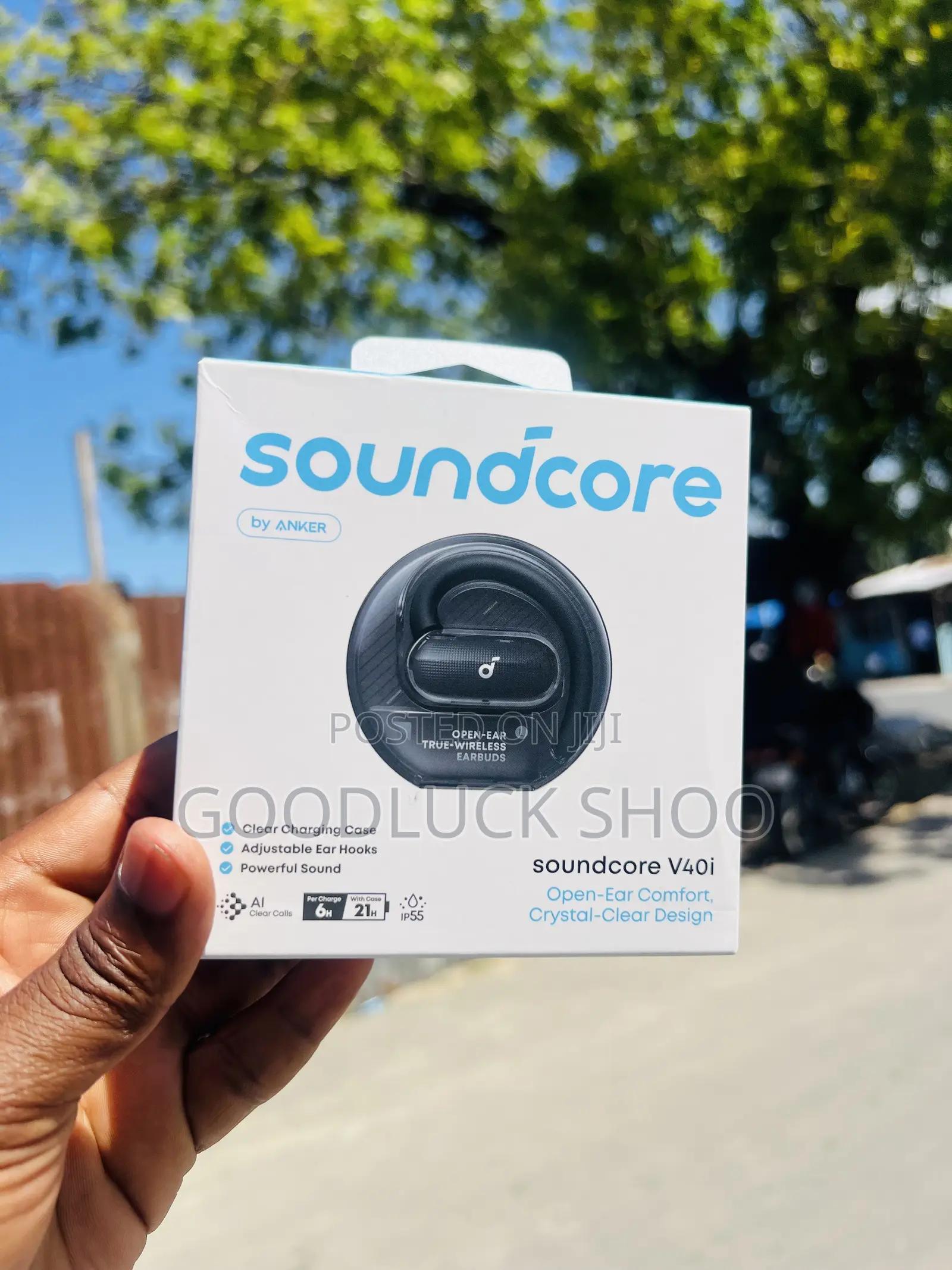 Soundcore V40i