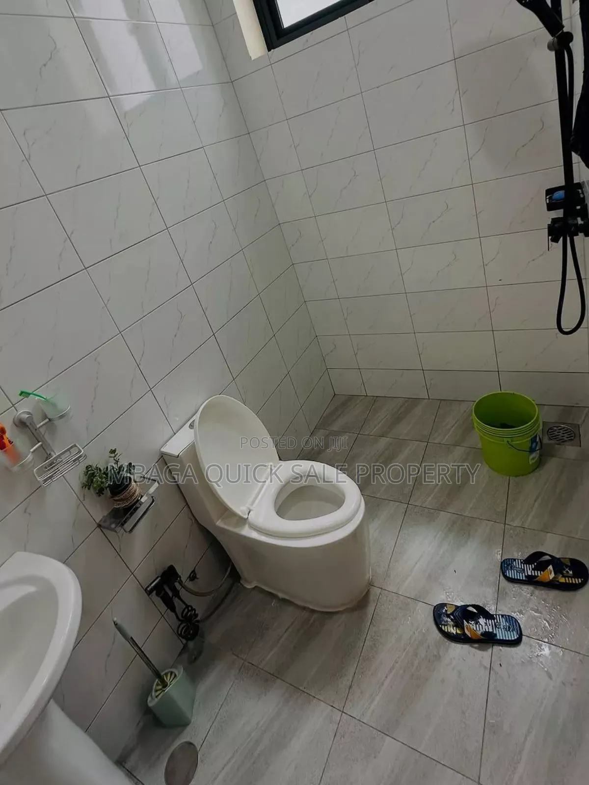 4bdrm House in Makumbusho, Sinza for sale
