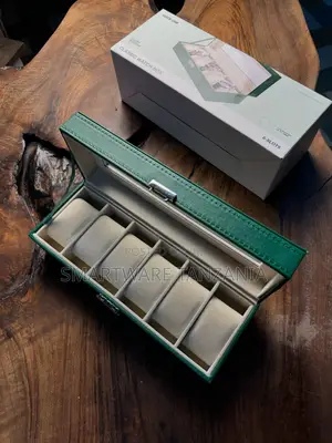 Green Lion Classic 6-Slot Watch Box With Glass Window