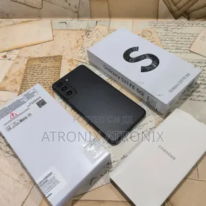 New Samsung Galaxy S21 FE 5G 128 GB Black