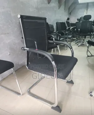 Office Chair 
Tunapatikana Kariakoo Dar Es Salaam