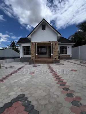 3bdrm House in Goba for sale